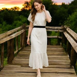 Shoshanna -Belted Bow Midi Dress in Net Dobby White